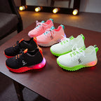 Children's sports shoes