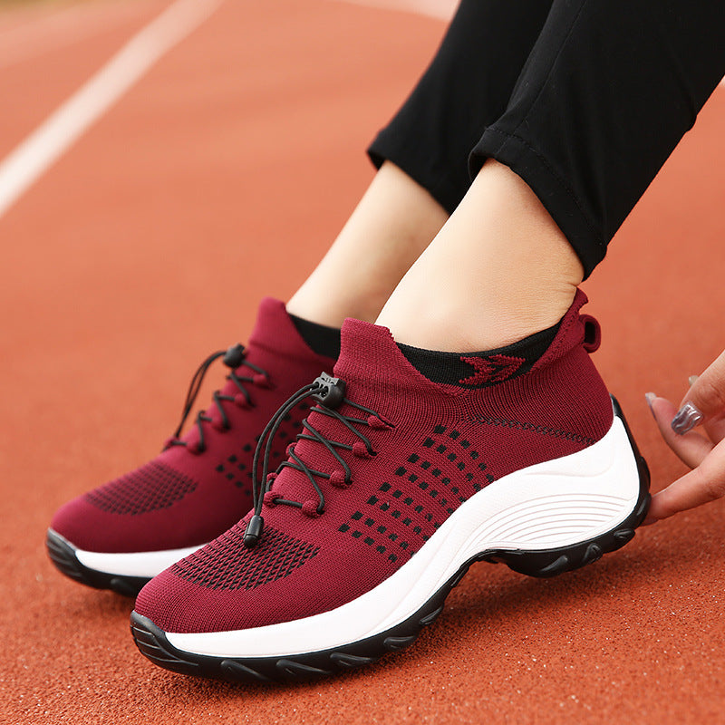 Chaussures pour femmes grande taille Hautement élastiques Tissées volantes Respirantes Baskets de sport Chaussettes