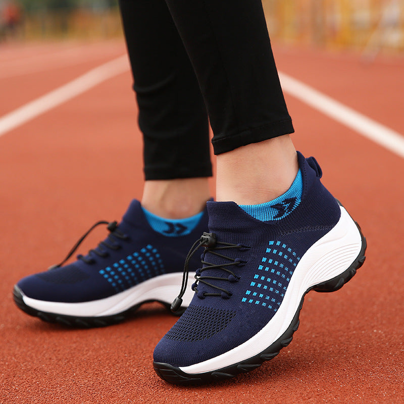 Chaussures pour femmes grande taille Hautement élastiques Tissées volantes Respirantes Baskets de sport Chaussettes