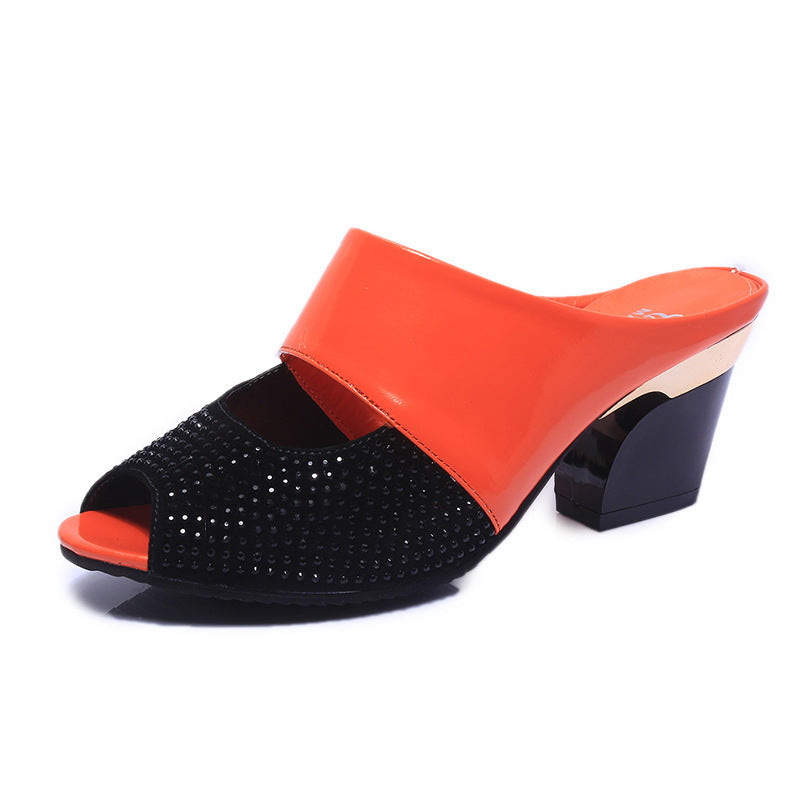 Sandales en simili cuir à talons carrés et strass