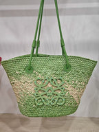 Straw beach bag