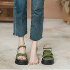 Green Skin-illuminating Roman Sandals With A Single Strap