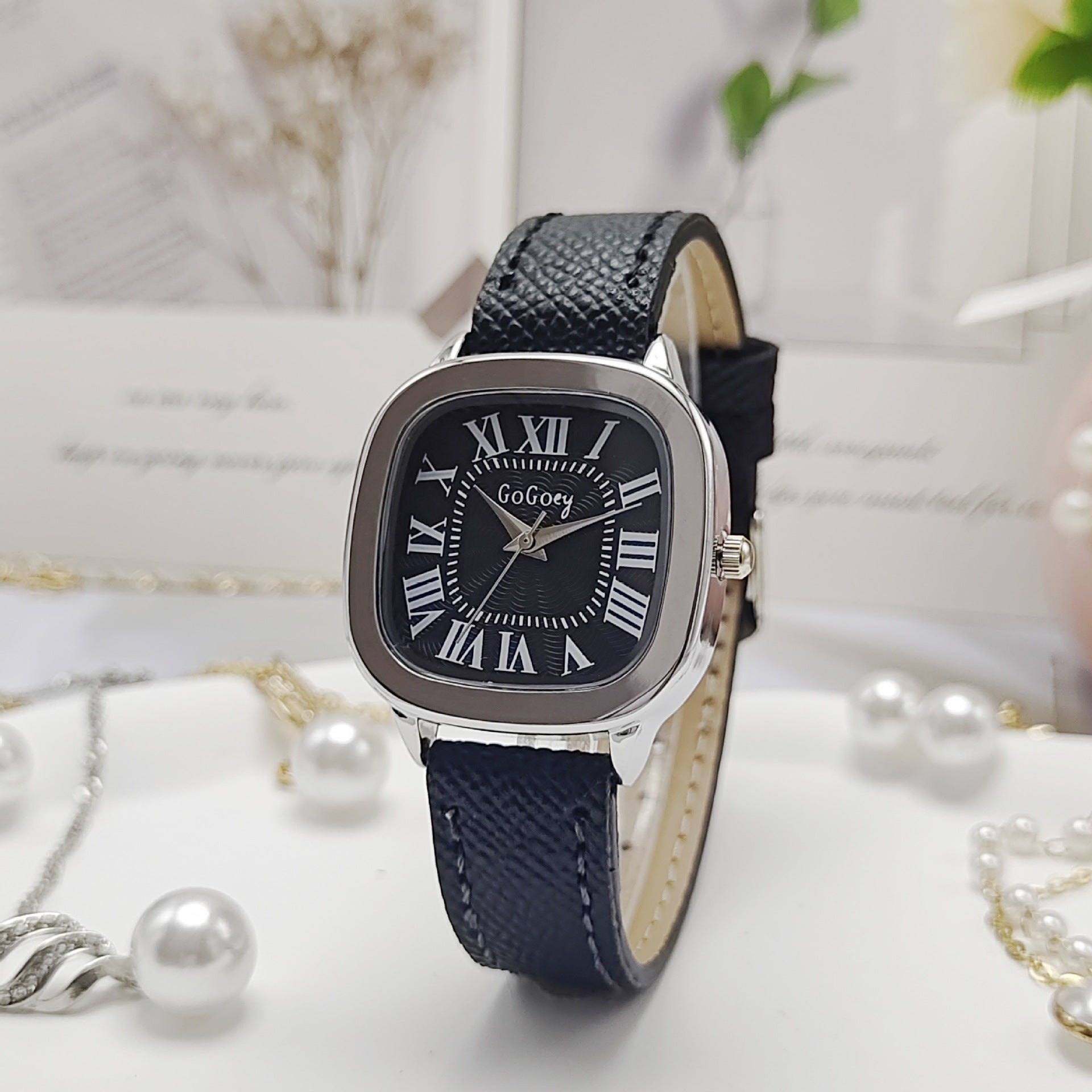 Retro Römische Ziffern Zifferblatt Lederarmband Uhr - Damen