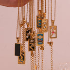 Mode Tarot Halskette mit Strasssteinen, Diamantbesetzter Anhänger, Rechteckige Tropfenhalskette aus Edelstahl, Schmuck