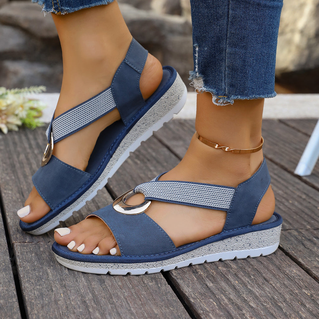 Sandales pour femmes avec boucle en métal et corde de chanvre