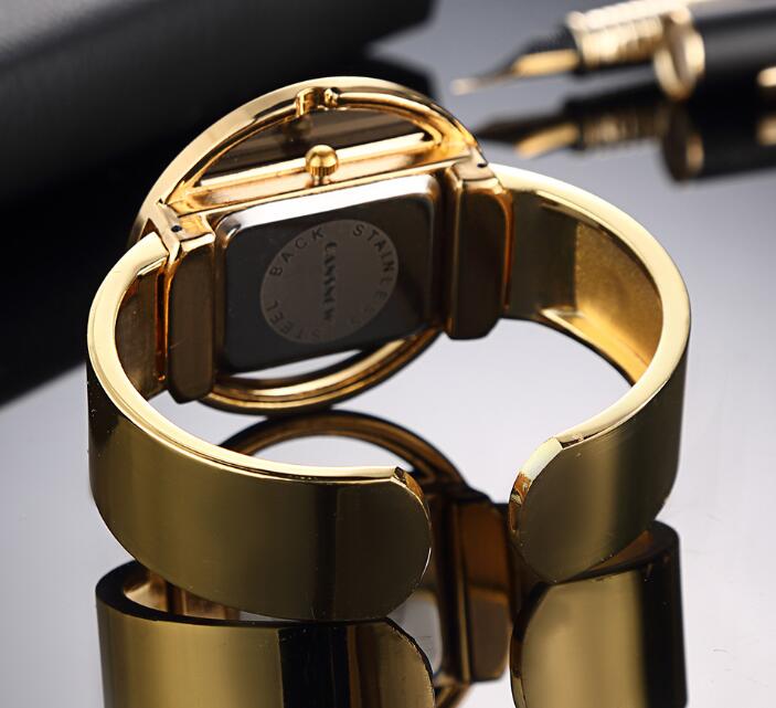 Montre Femme Nouvelle Marque De Luxe Bracelet Montre Cadran Or Argent Robe Femme Montre À Quartz Bayan Kol Saati