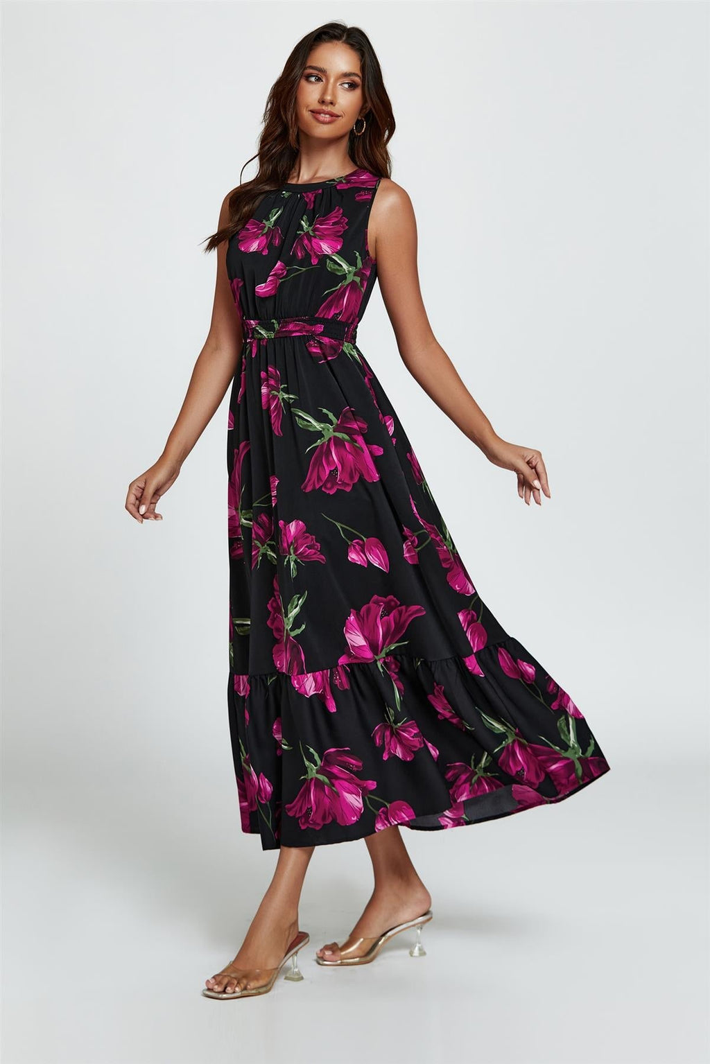 Maxikleid mit Blumenmuster und Neckholder in Schwarz