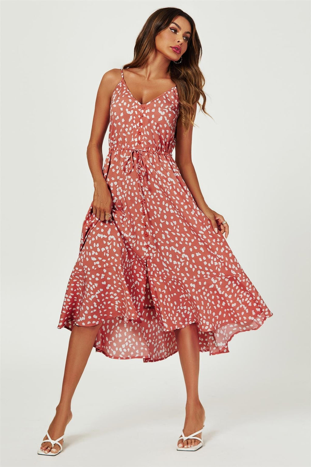 Dunkelrotes Vokuhila-Kleid mit Knopfleiste und Trägern