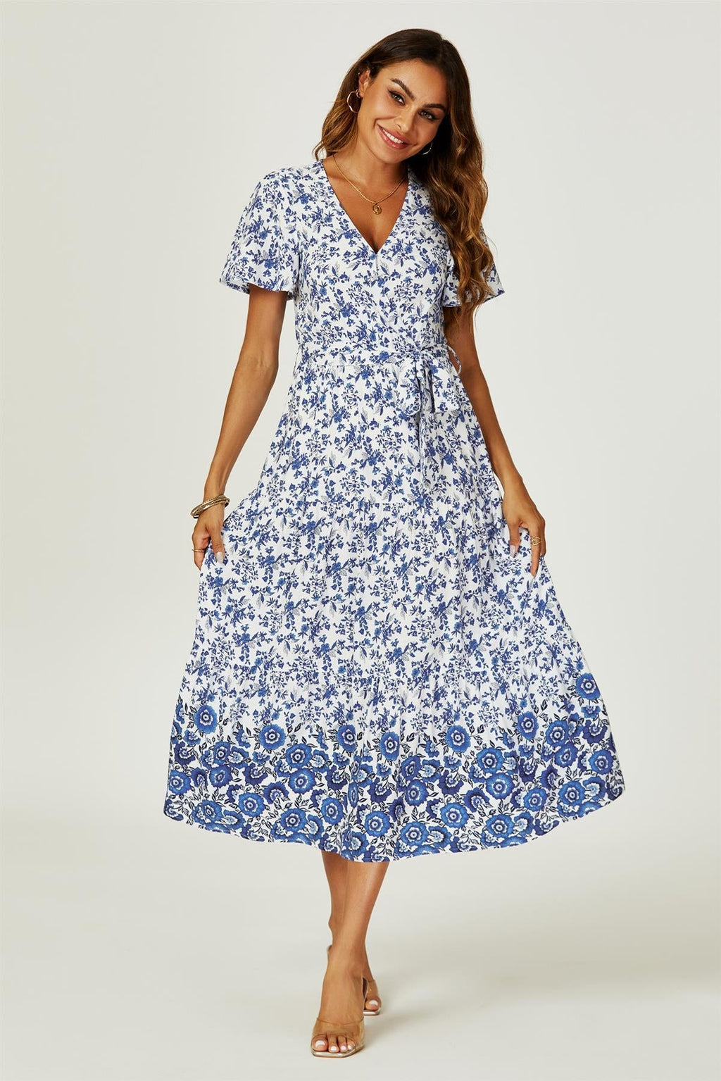 Blumenrand-Druck abgestuftes Saum-Midikleid in Weiß