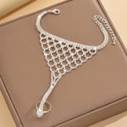 Modisch, elegant und sexy, mit Details aus Kupfer und Strass.