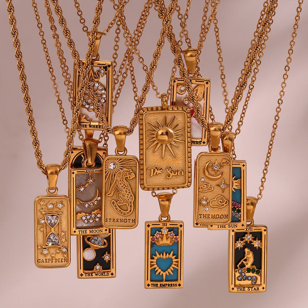 Mode Tarot Halskette mit Strasssteinen, Diamantbesetzter Anhänger, Rechteckige Tropfenhalskette aus Edelstahl, Schmuck