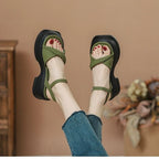 Green Skin-illuminating Roman Sandals With A Single Strap