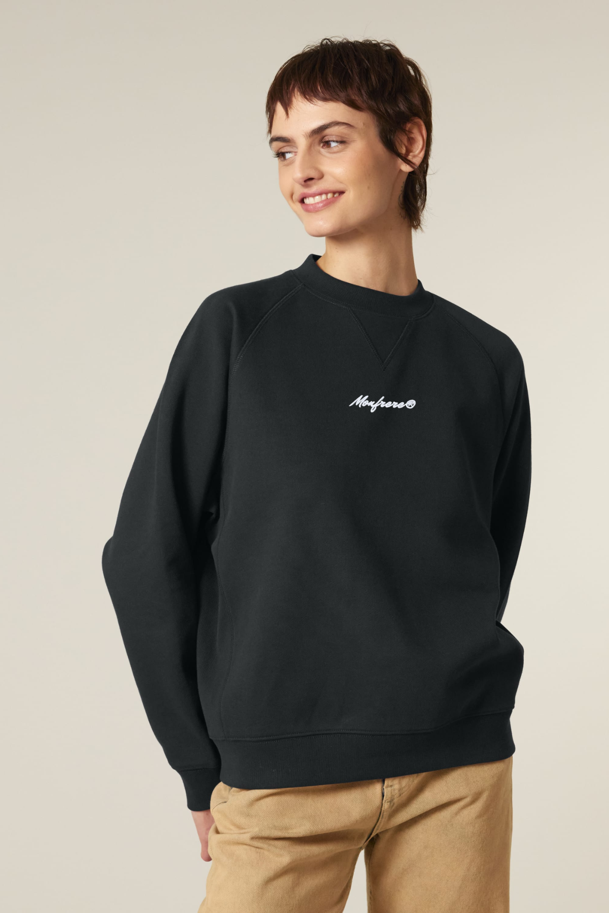 White Label Stick Unisex-Relaxed-Raglan-Sweatshirt