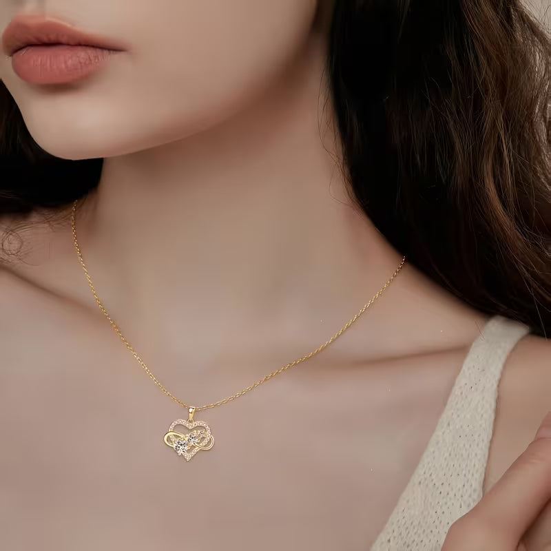 Halskette in Herzform – Symbol für drei Leben und ewige Liebe