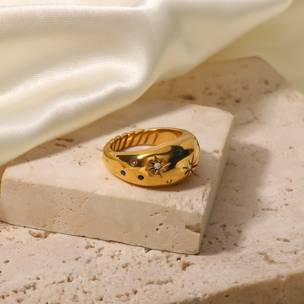 Hexagram zircon ring