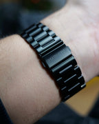 Nexus Black