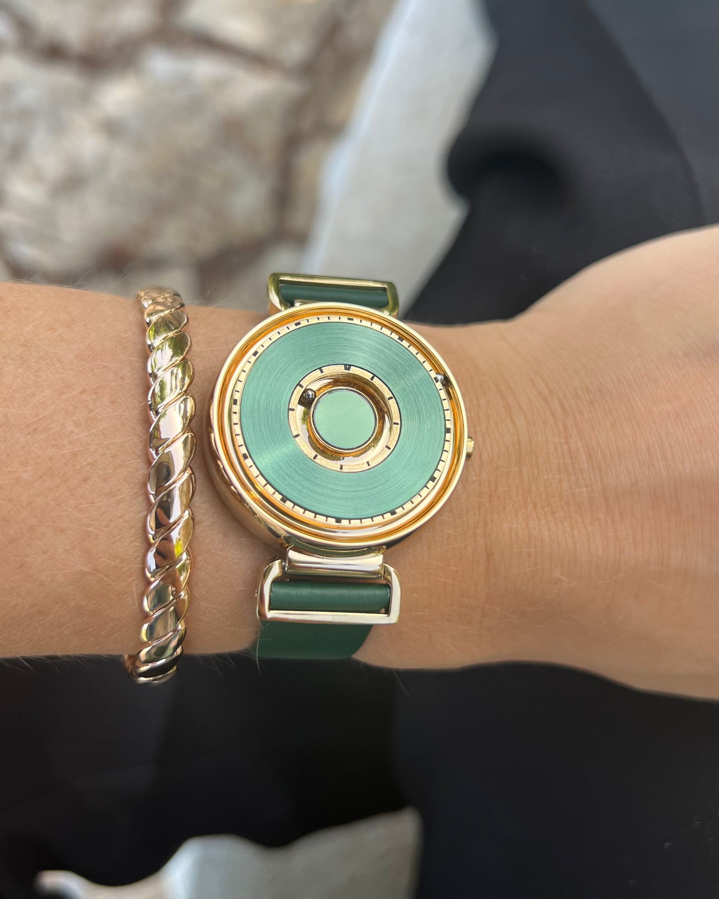 Bella Gold Green