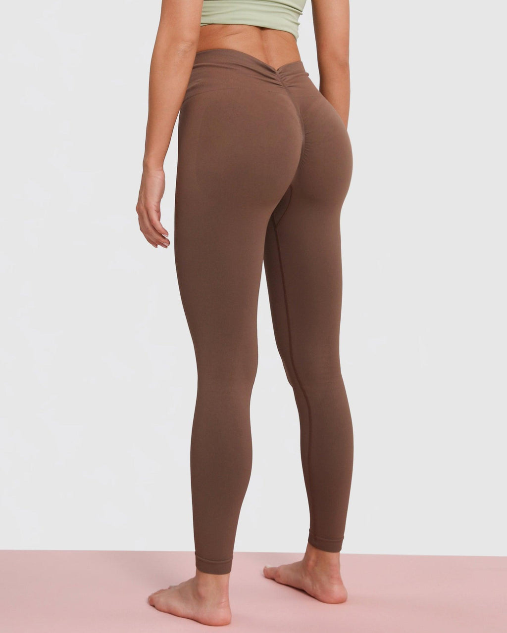 Legging Scrunch Taille Haute sans Coutures en Forme de V Opaque – Marron