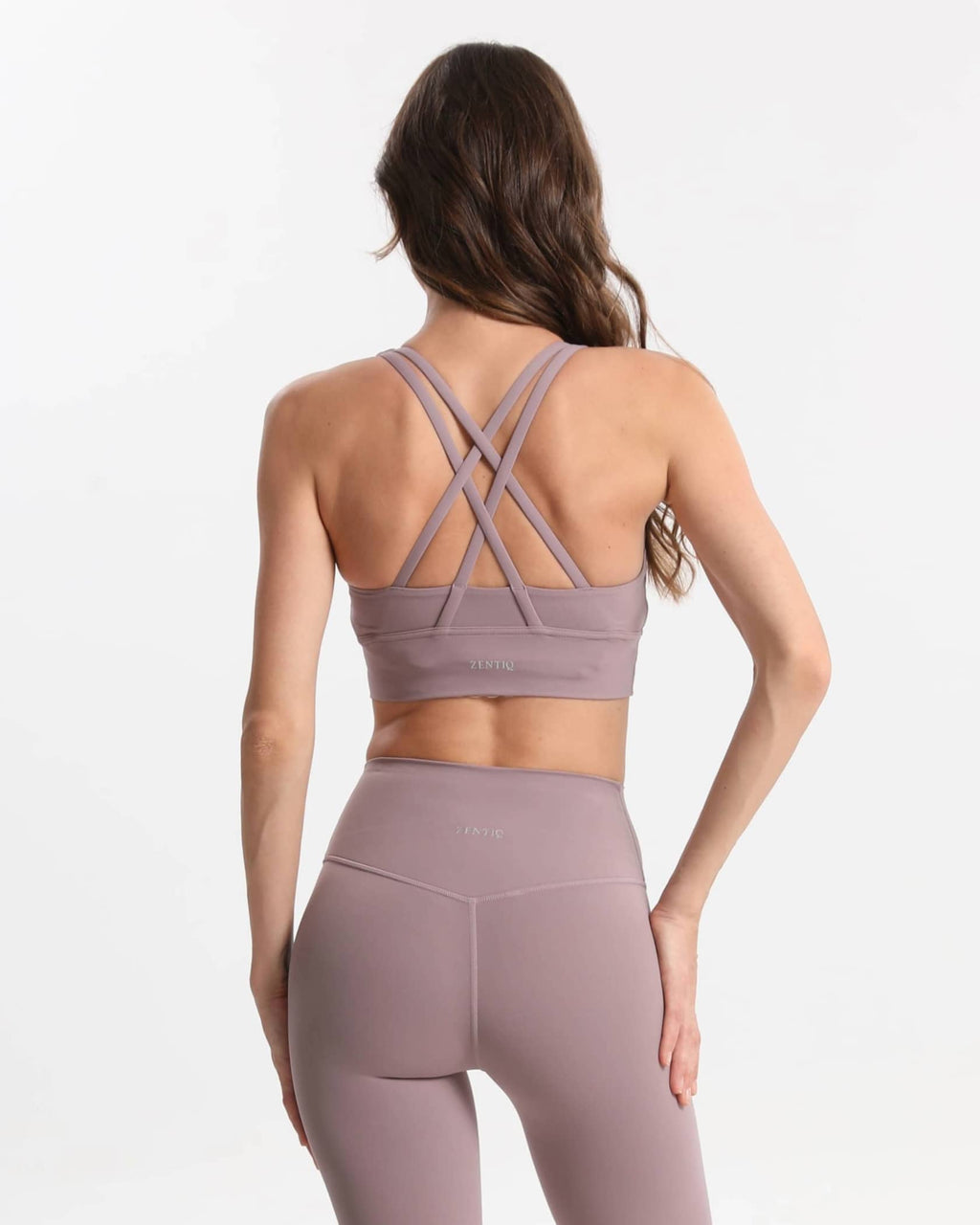 Soutien-gorge de sport longline à maintien doux avec coussinets amovibles – Lilas pastel