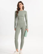 Longsleeve für Pilates & Yoga – Pulse Flow, soft & figurbetont, grün