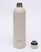 Isolierte Edelstahl Trinkflasche für Sport, Yoga & Pilates – Aqua Zen, Greige