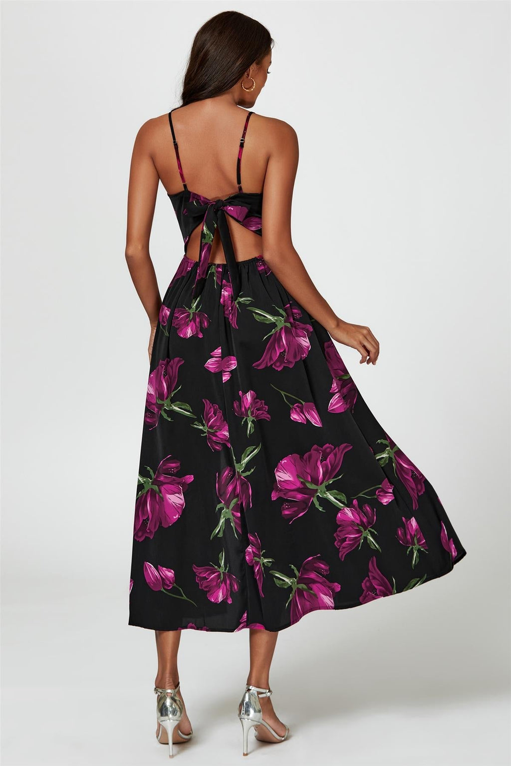 Robe longue imprimée florale noire