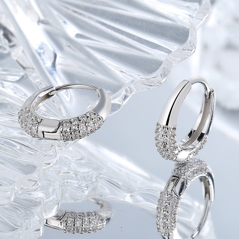 Boucles d'oreilles ovales minimalistes en argent sterling S925 avec diamants zircon incrustés à la française
