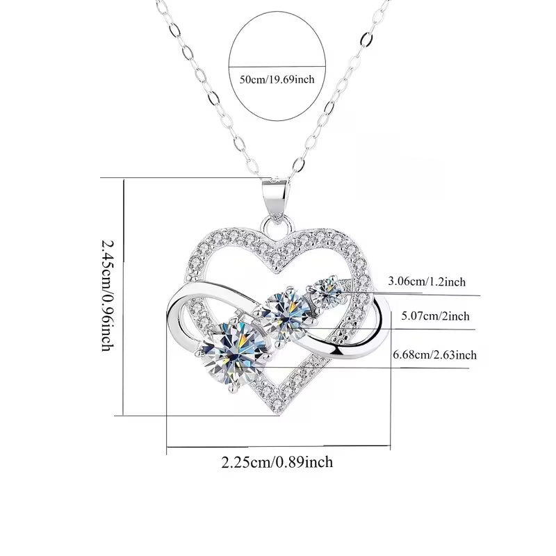 Halskette in Herzform – Symbol für drei Leben und ewige Liebe