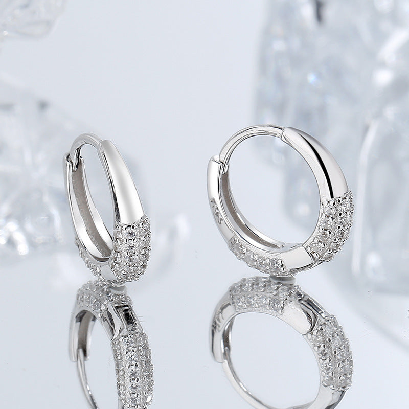 Boucles d'oreilles ovales minimalistes en argent sterling S925 avec diamants zircon incrustés à la française