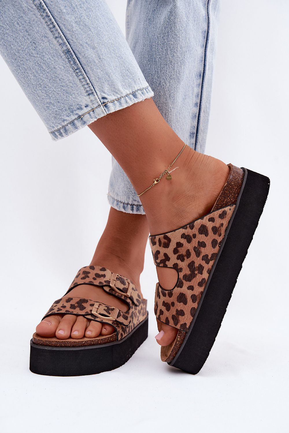Platform sandals model 229729 Step in style