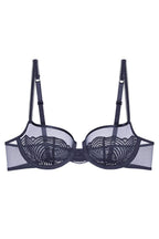  Braceless bra model 230277 Triumph 