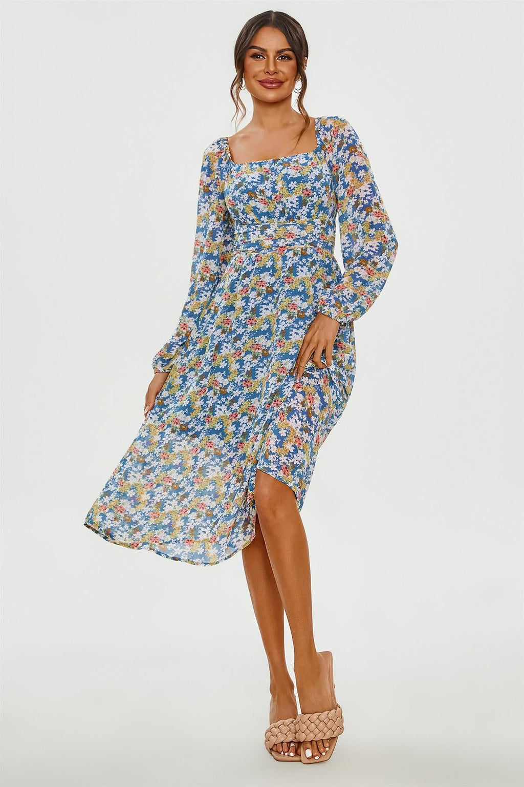 Maxikleid mit Blumenmuster und langen Ärmeln in Blau