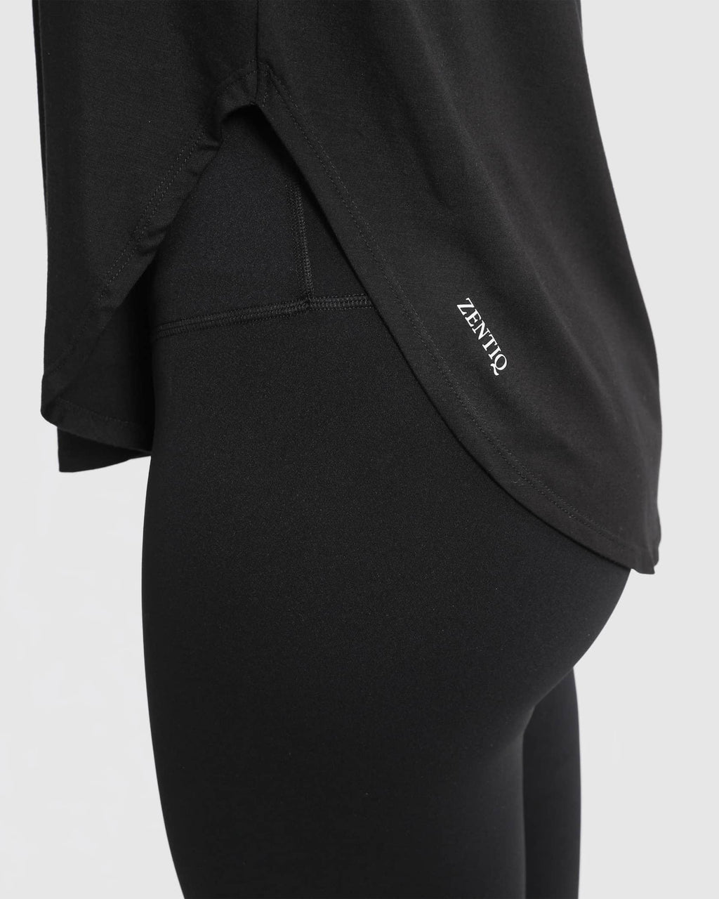 Chemise ultra-douce avec découpes - Noire
