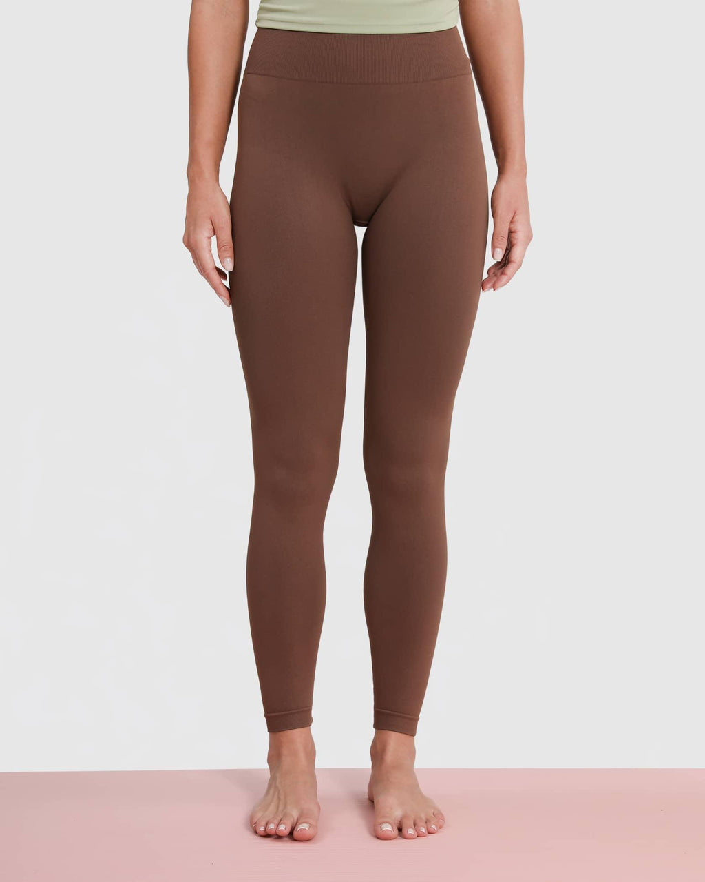 Legging Scrunch Taille Haute sans Coutures en Forme de V Opaque – Marron